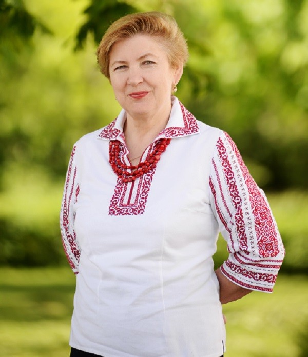 Іванів Галина Хомівна